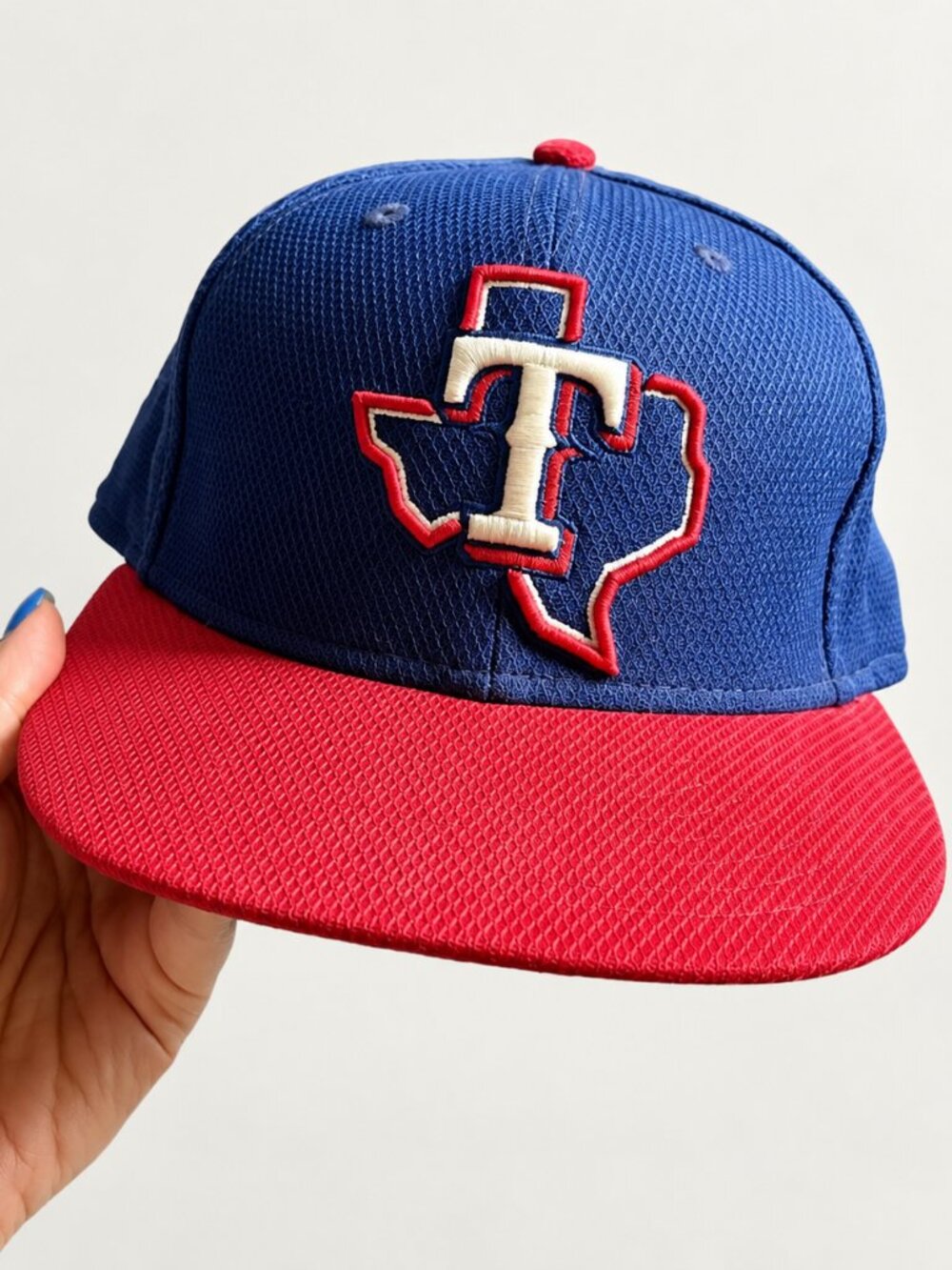 Texas Rangers New Era 59FIFTY Fitted Hat 7 1/4 Blue Red Texas State Logo MLB